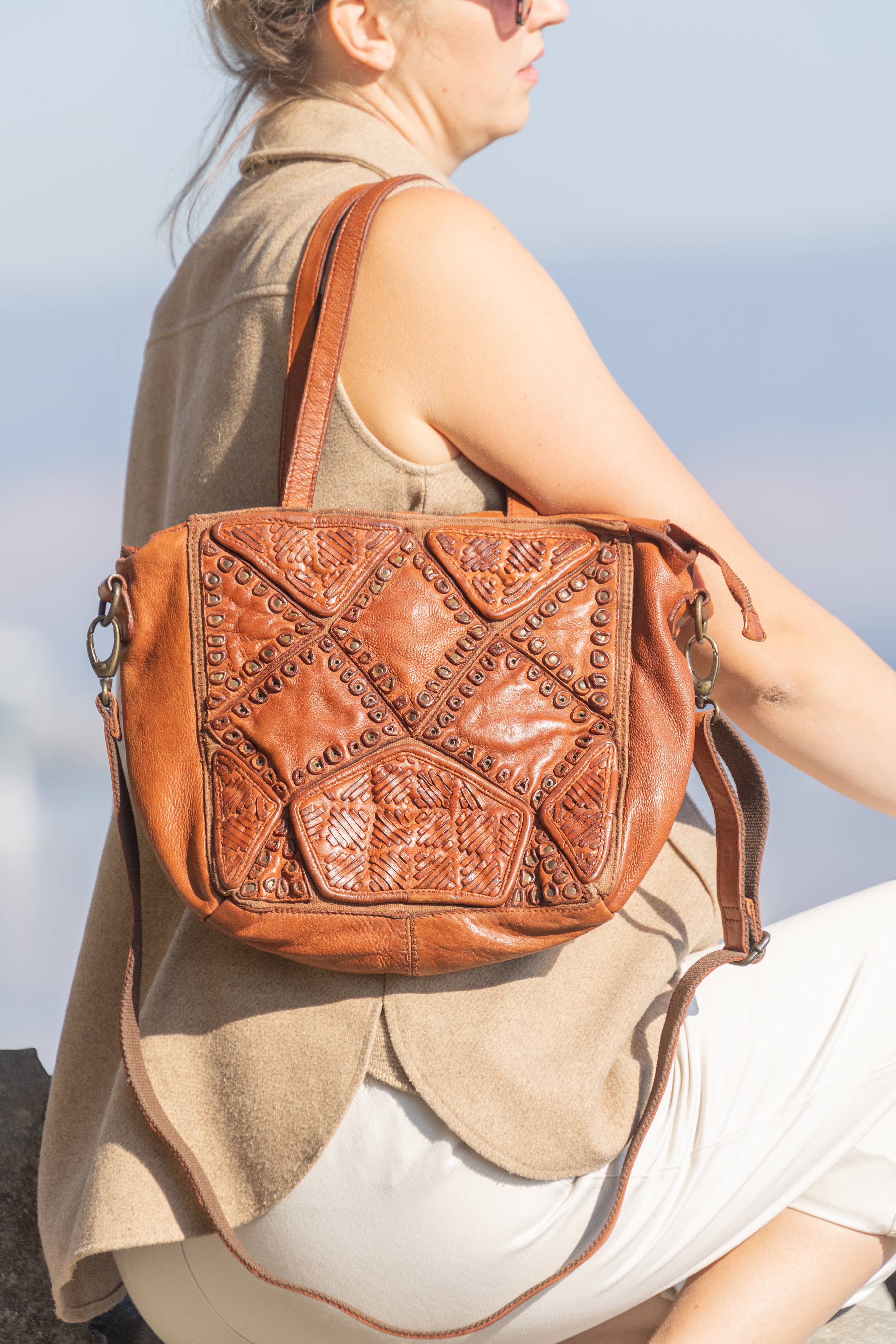 Cognac bag